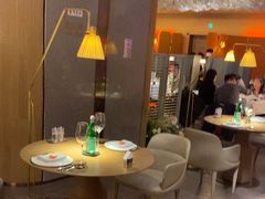-佐度王子扒房(爱建卓展店)