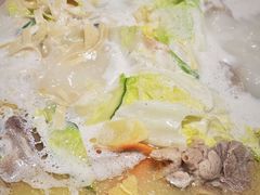 -佬土鹅肠火锅(解放路店)