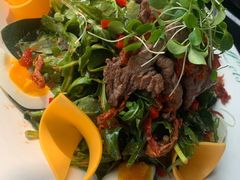 香烤牛柳温泉蛋沙拉-Lets burger非常汉堡·环球风味(蓝色港湾店)