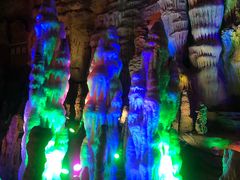 -泰安地下龙宫景区