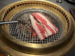 -铭牛烧肉·和牛海鲜自助(高新月牙湖店)