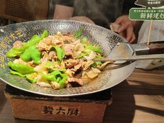 -费大厨辣椒炒肉(黄兴中心广场店)