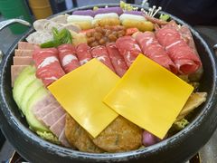 -豚妈妈汤饭·部队锅(南京东路店)