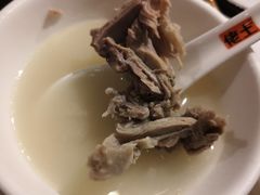 -佬土鹅肠火锅(解放路店)