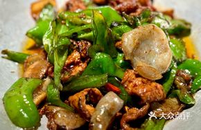 Jia's Stir-Fried Pork with Green Pepper