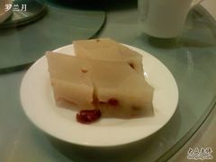 红豆糕-御花园·粤菜·海鲜火锅(中山公园店)