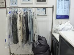 -布瑞琳洗衣(西堤红山店)