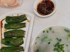 -龙悦湾酒家·八阵鱼生·渔人码头店
