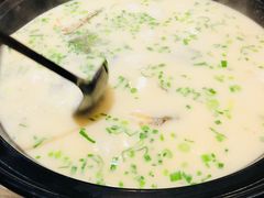 鱼头汤-聚鑫阁江浙菜·非遗传承技艺(闵行交大店)