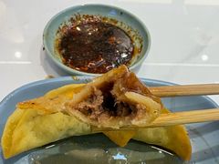 -老新隆牛肉锅贴(新街口店)