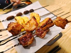 月半松板肉-月半小炉焖烤