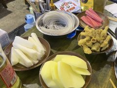 -黄潇洒老火锅(九眼桥宏济巷店)