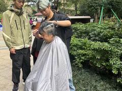 -首脑美容美发化妆美甲培训学校(龙岗校区)