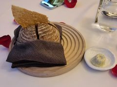 餐前面包-福楼法餐厅FLO