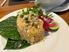 -Chom Cafe and Restaurant