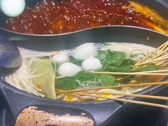 -钢管厂五区小郡肝串串香(蜀都万达店)