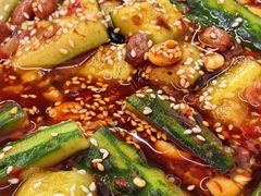 -周良天山牛杂城(天山路总店)