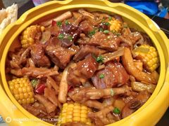 -多嘴超级肉蟹煲(杉杉国潮主题店)