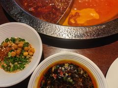 -巴邑火锅·夜宵(港隆广场店)