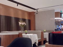 -阿妮叶李(光谷世界城店)