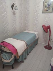 -周怡玲美容美体SPA