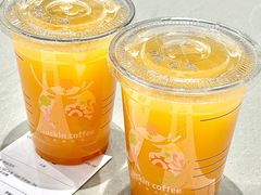 -瑞幸咖啡(长楹天街店)