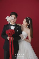 -纪梵希旅拍婚纱摄影(大连总店)