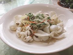白灼八爪鱼-聚鲜港（五洞）牛肉自选火锅
