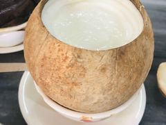 -黄师奶甜品店