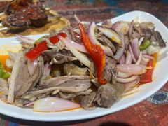 -乡村馕坑肉·烧烤·新疆菜·本地人更爱吃(阿勒泰首店)