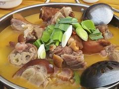 -万州烤鱼川菜馆(许家堰路店)