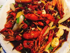 -小鱼儿海鲜港(新村十区店)