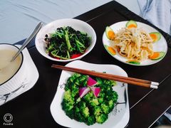 -鲸励母婴月嫂(望京店)