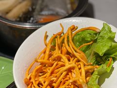 虫草菌-一叶一世界•素食餐厅(环球中心店)