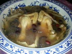 药膳干贝马来鸡汤-伍月花酒楼