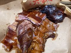 -六合居·明厨亮灶餐厅(成双大道店)