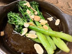 -BOURBON 玻本美式餐厅酒吧(虹桥新天地店)