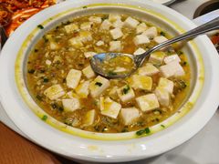 -泓历皇朝酒店(东亭店)