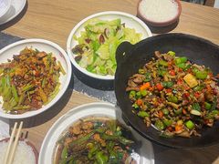 -建辉湖南土菜馆(南大街店)