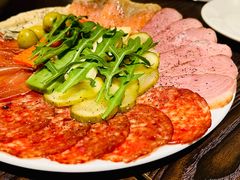 小冷切拼盘-瑞食酒馆 La Taverne Suisse