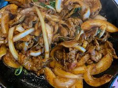 -关东小磨东北菜(上海长风大悦城店)