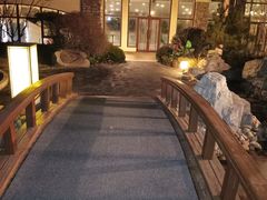 -大连金石滩绿发温泉假日酒店