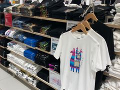 -优衣库(南京建邺万达广场店)