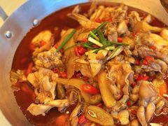 -昱龙大盆牛蛙馆(三兴街总店)
