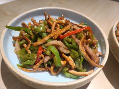 -老乡鸡(上海白玉兰广场店)