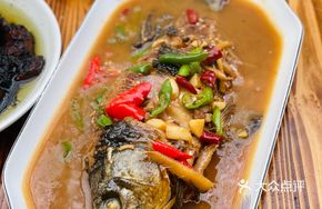 Braised Large Crucian Carp