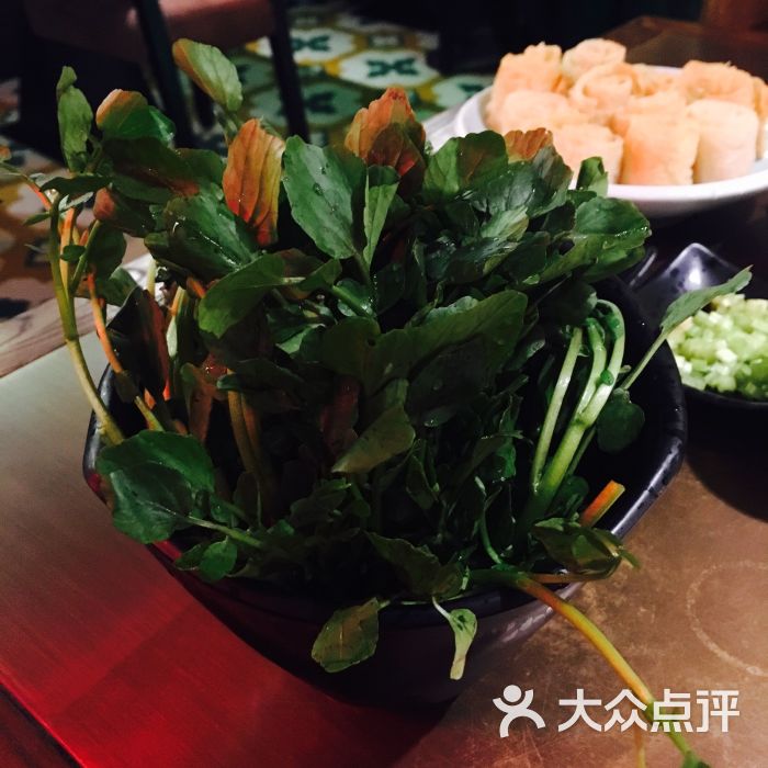 左庭右院潮汕鲜牛肉火锅(簋街店)西洋菜图片 - 第4张