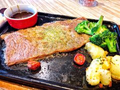 黑椒铁板牛排-必胜客(上海新南方商城PH店)