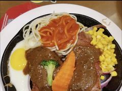 -汤姆家的优质牛排(王府井店)