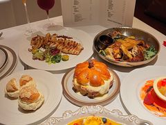 -Mogul Eatery·大亨餐酒馆